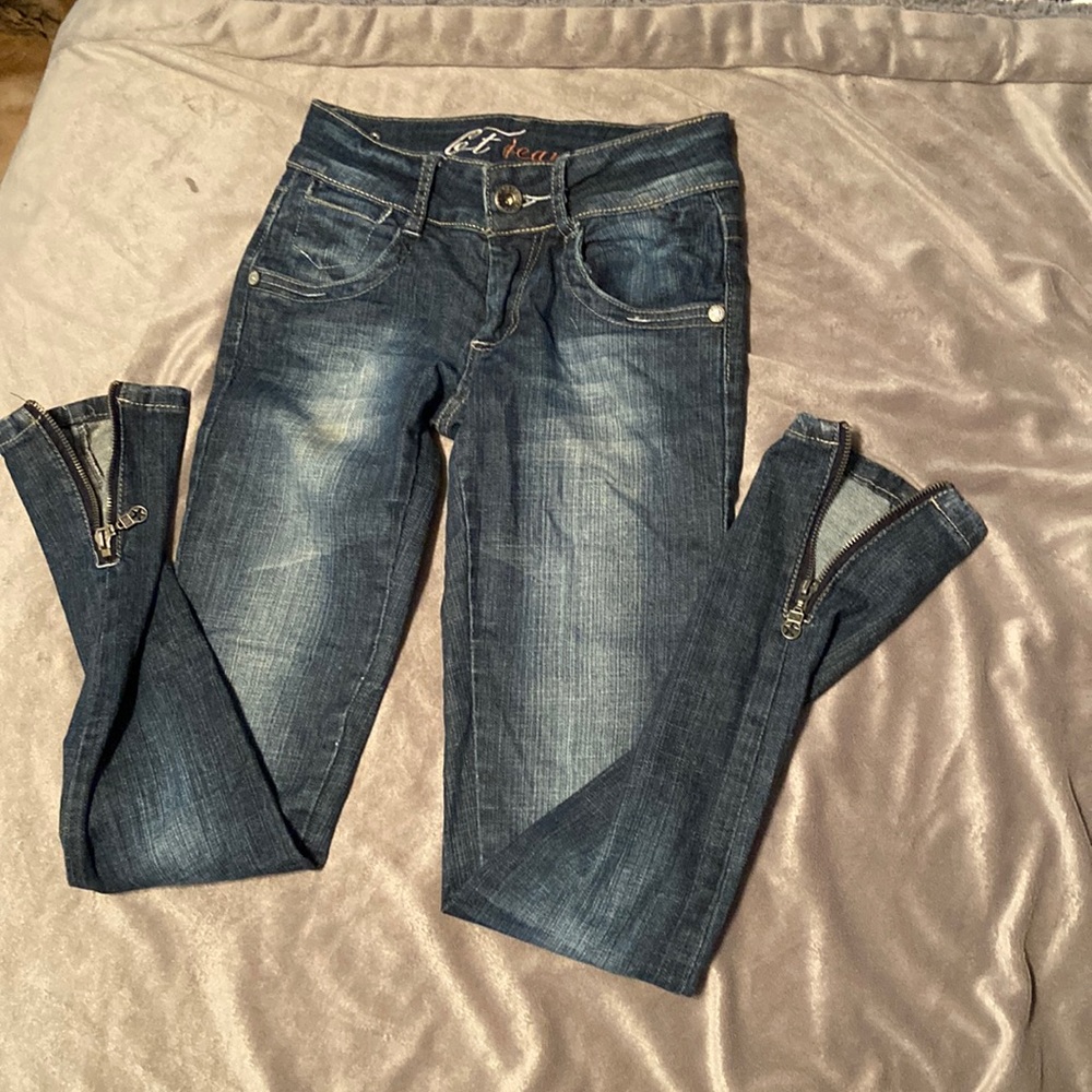 junior blue jeans